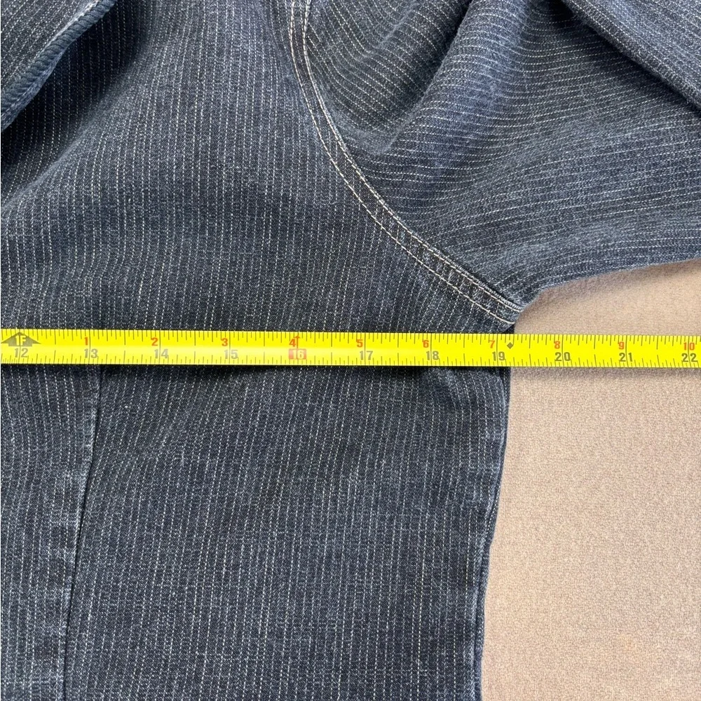 Lois Vintage Black Tailored Fit Jean Jacket - Picture 3 of 12